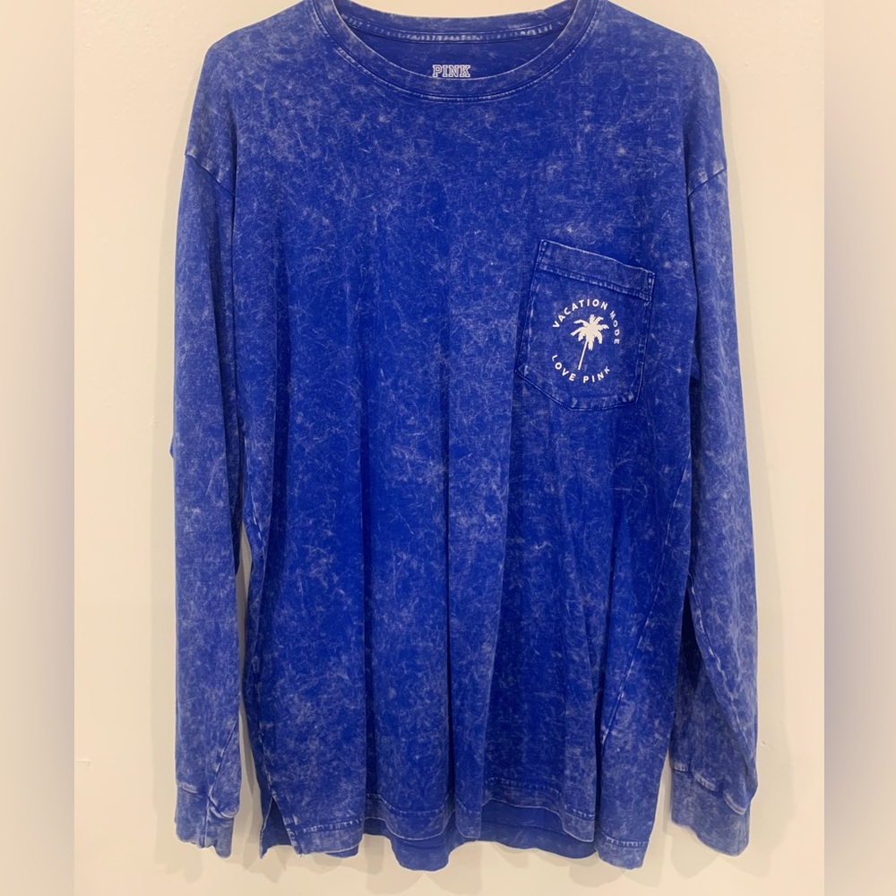 Victoria’s Secret PINK Long Sleeve Tee